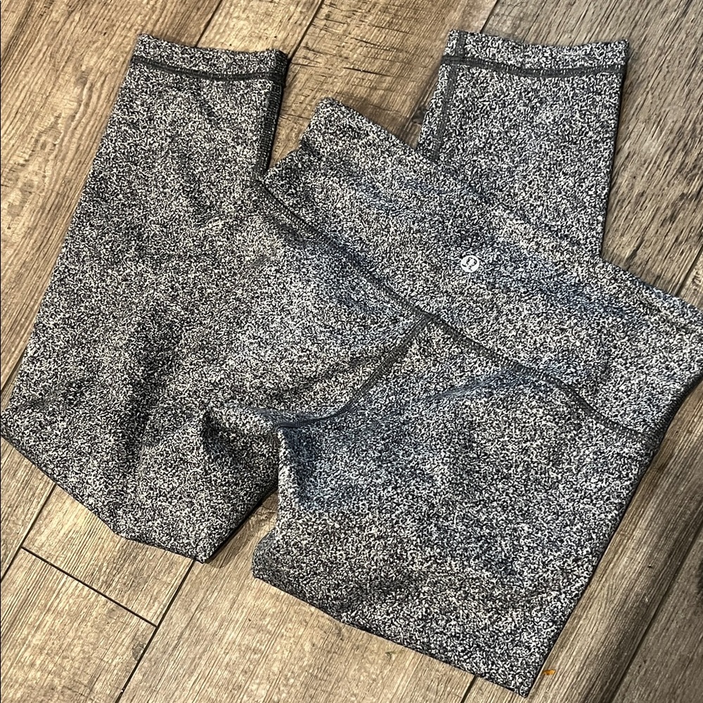 Lululemon Speckled High-Rise Leggings sz6